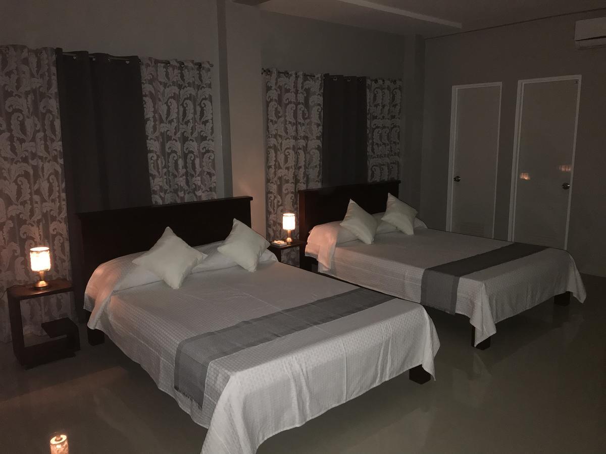 Reddoorz El Senor Jesus Apartelle Vigan Ilocos Hotel Exterior photo