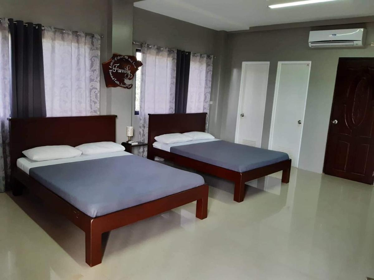 Reddoorz El Senor Jesus Apartelle Vigan Ilocos Hotel Exterior photo